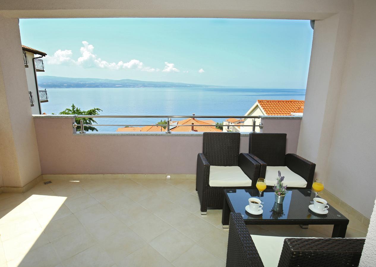 Apartments Nemira Exclusive Omis Exterior photo