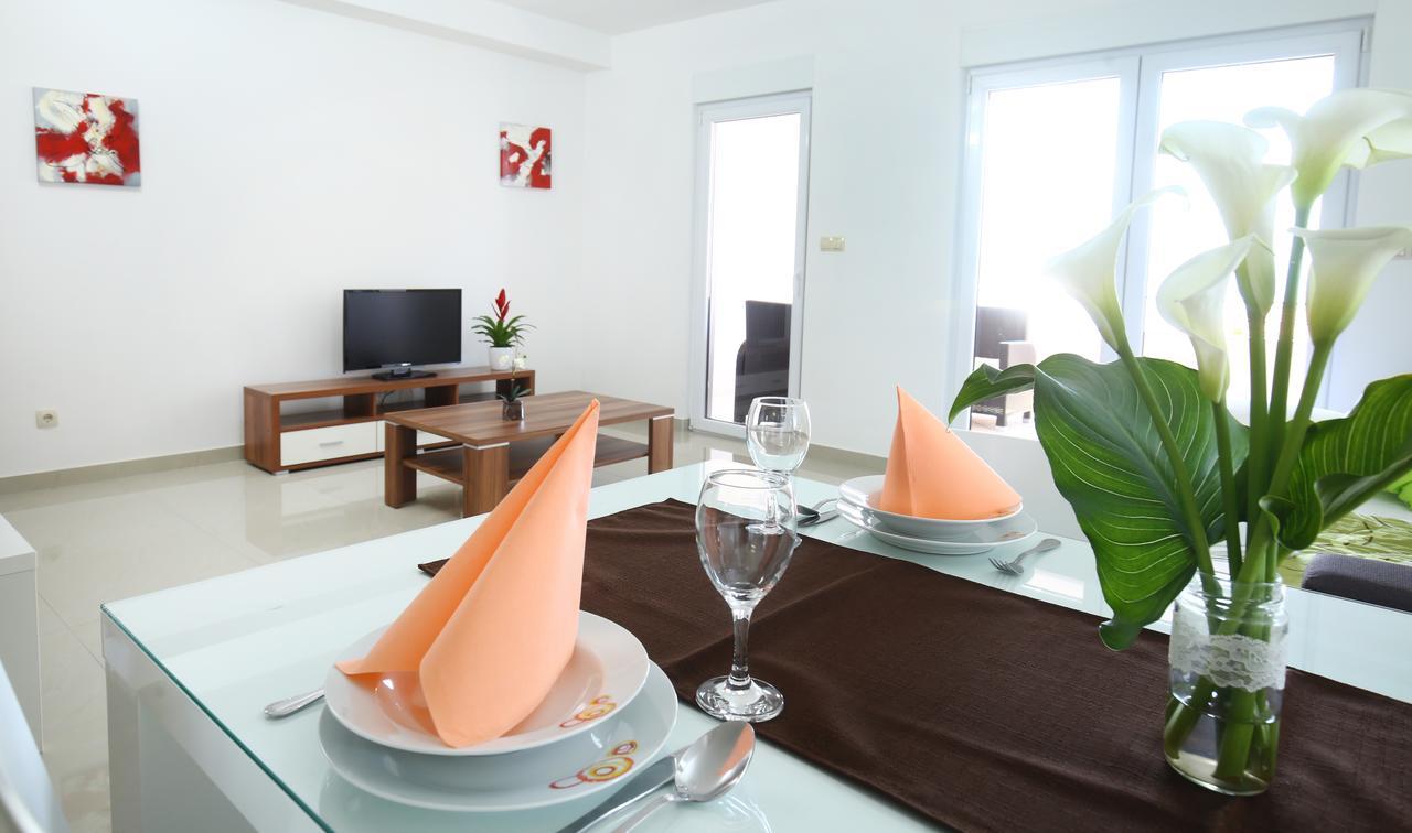 Apartments Nemira Exclusive Omis Exterior photo
