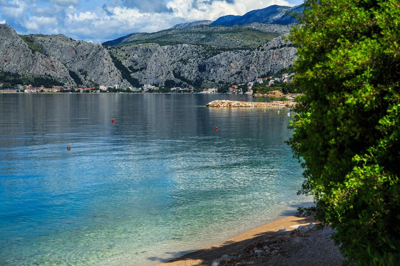 Apartments Nemira Exclusive Omis Exterior photo