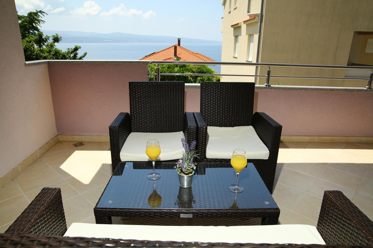 Apartments Nemira Exclusive Omis Exterior photo