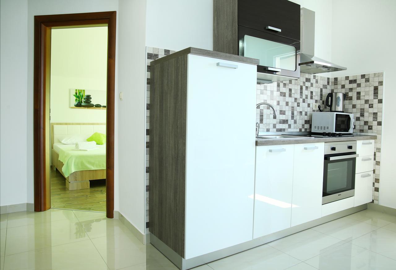 Apartments Nemira Exclusive Omis Exterior photo